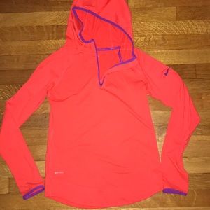 Nike Dry-Fit running pullover